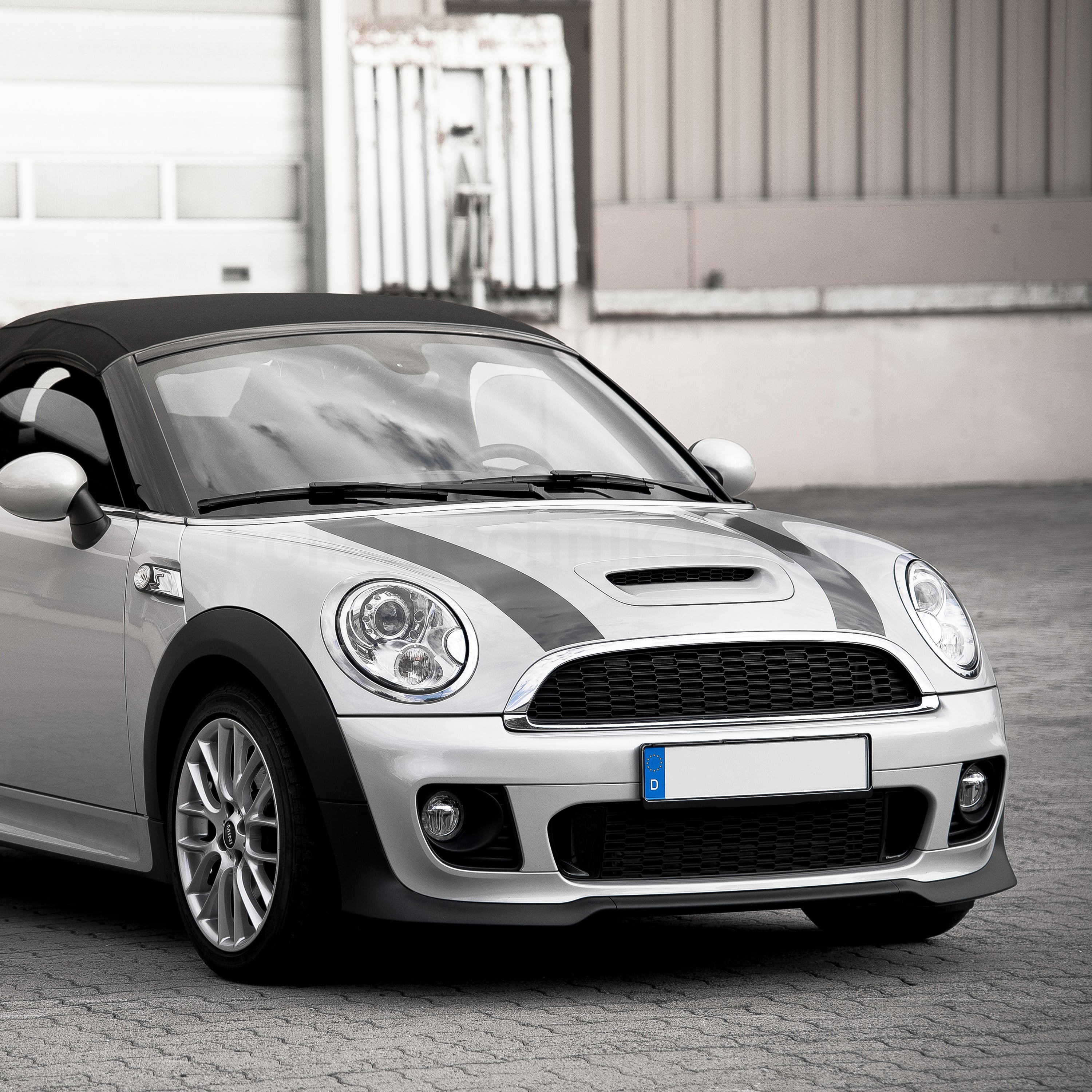 Motorhaubenstreifen für MINI One Cooper JCW R55 R56 R57 – 2-teiliges Racing Stripes Folienset, Tuning Aufkleber, passgenau, selbstklebend & wetterfest