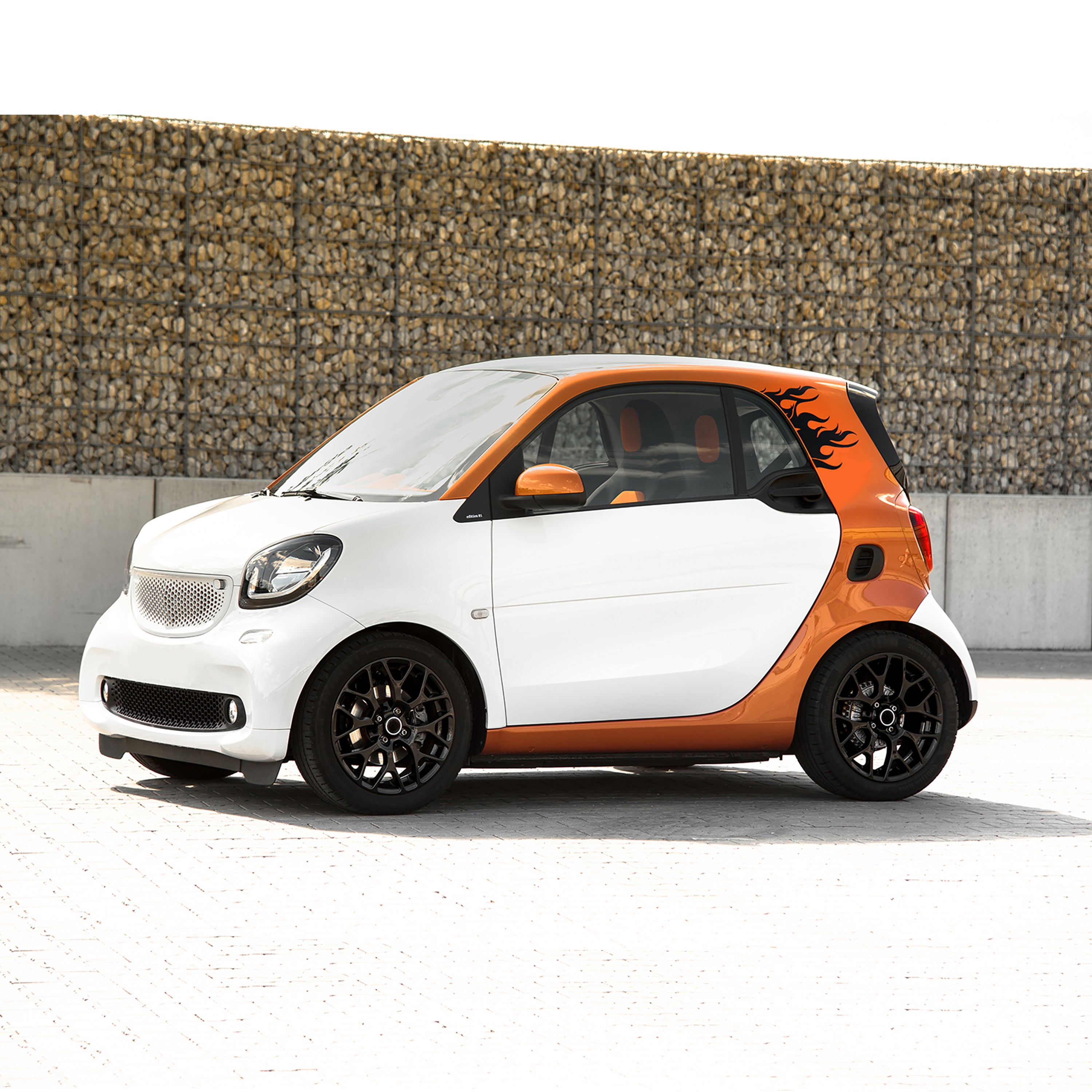 Flammen Aufkleber für Smart fortwo 453 – 2-teiliges Folien Dekorset, Tuning Zubehör, passgenau, selbstklebend & wetterfest