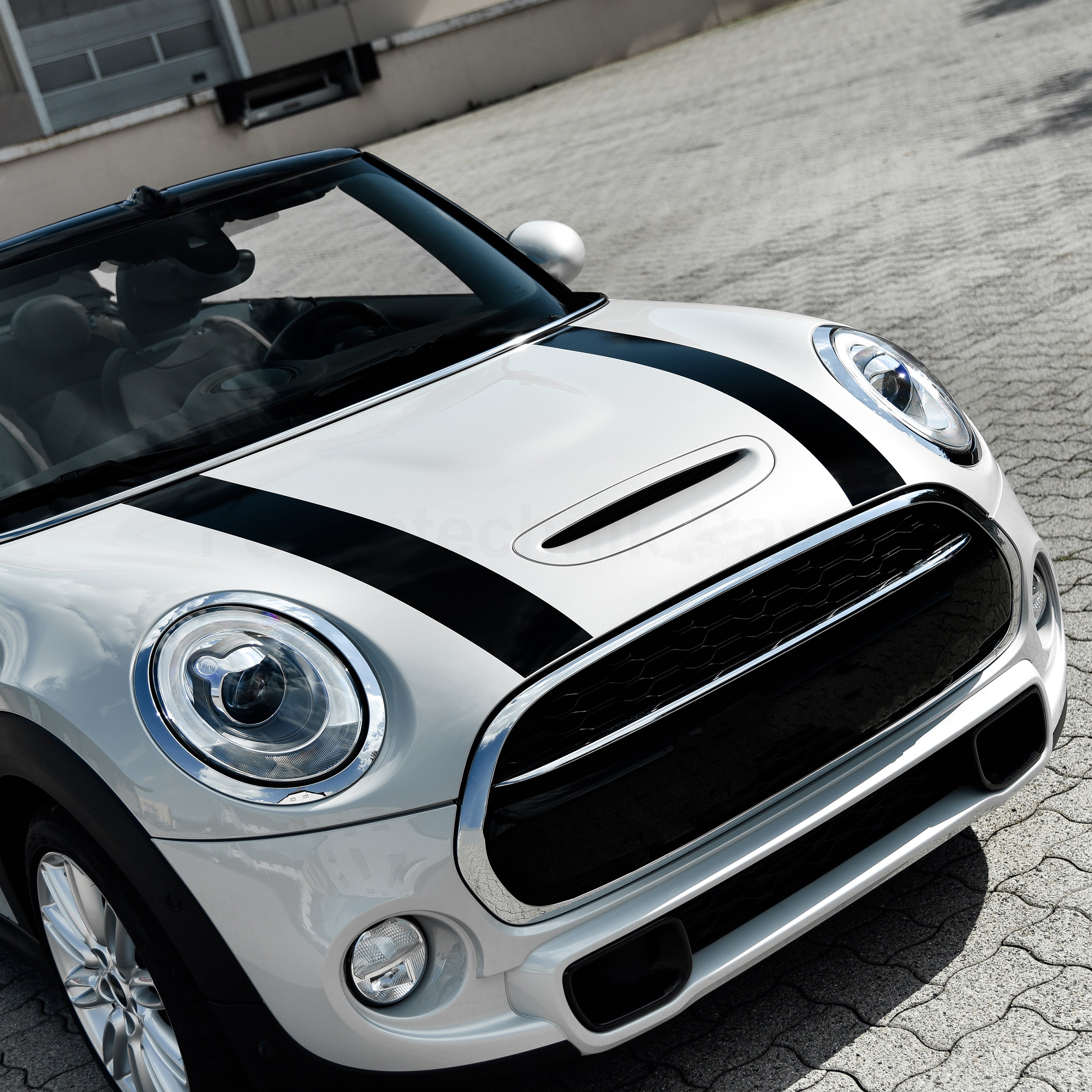 Motorhaubenstreifen für MINI One Cooper JCW F55 F56 F57 – 2-teiliges Racing Stripes Folienset, Tuning Aufkleber, passgenau, selbstklebend & wetterfest