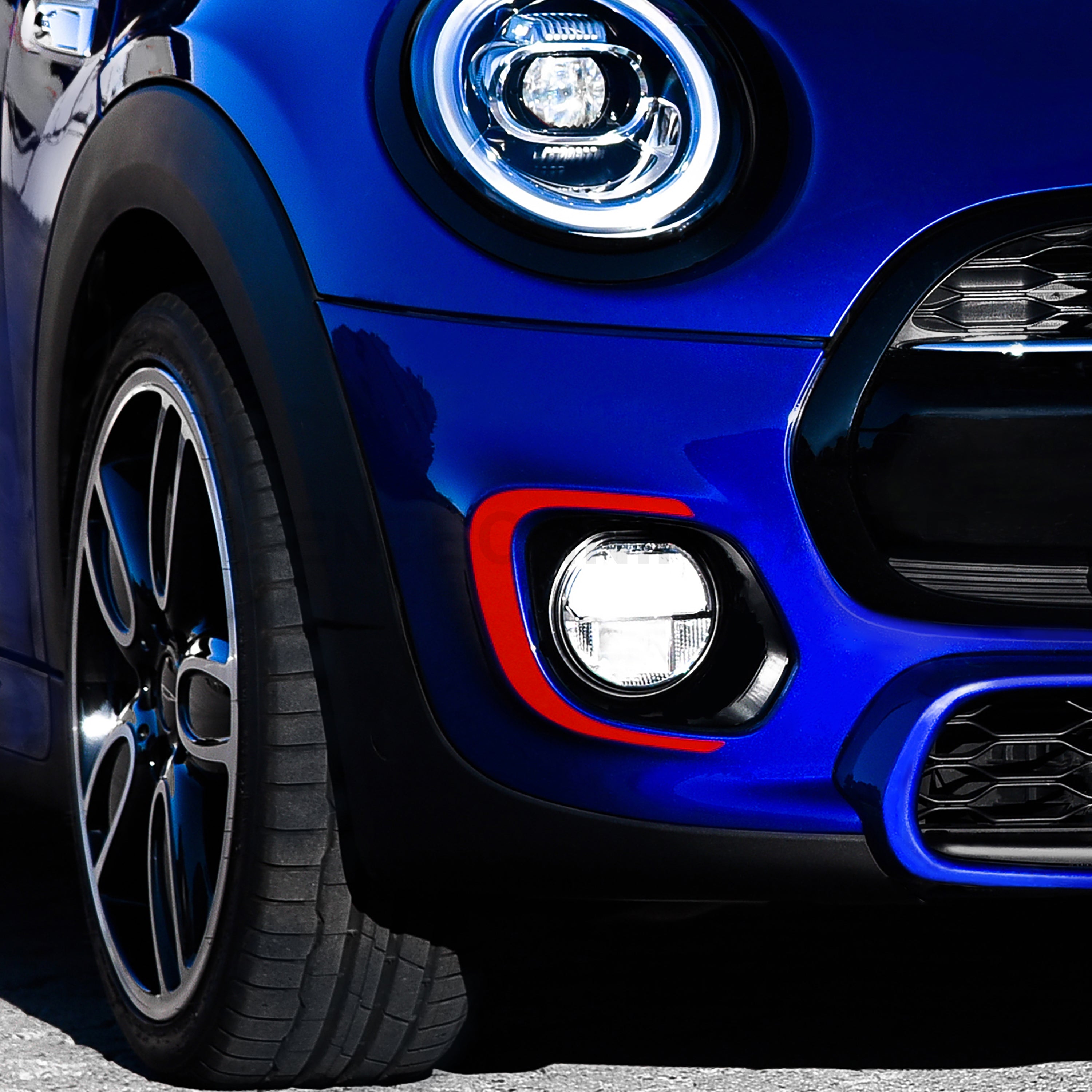 Akzent Streifen für MINI One Cooper JCW F55 F56 F57 – 2-teiliges Folien Dekorset für die Frontstoßstange, Tuning Streifen, passgenau, selbstklebend & wetterfest